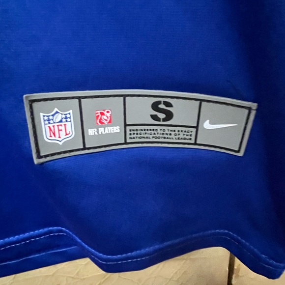 New York Giants Adult Size Small #8 Daniel Jones Pro Line NFL Jersey Player Blue - Picture 2 of 4